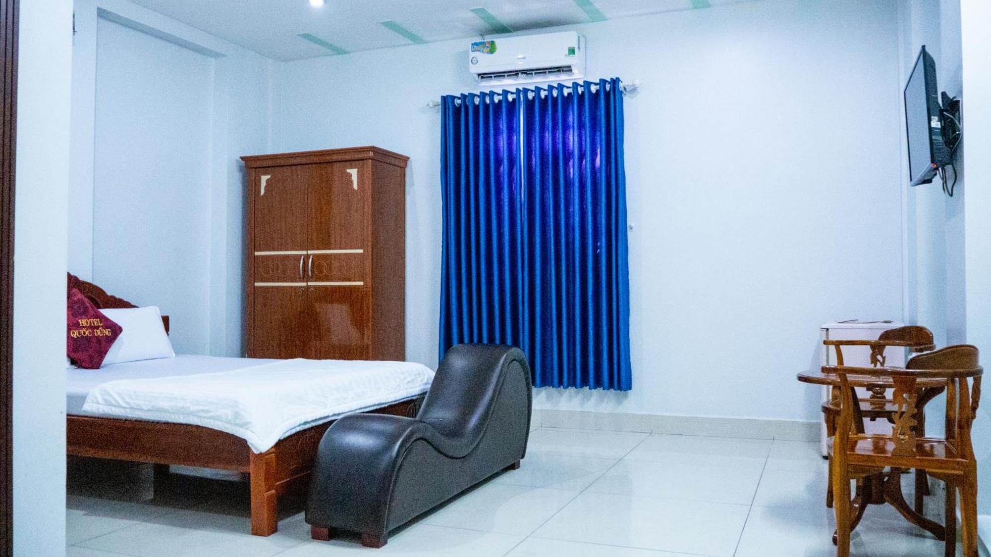 Khach San Quoc Dung Khách sạn TP. Hồ Chí Minh